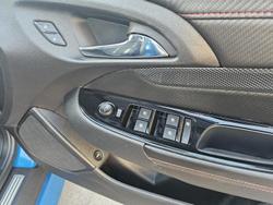 2015 Holden Commodore SV6 Storm VF MY15 Perfect Blue