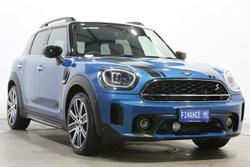 2022 MINI
                Countryman The Cooper SE MINI Yours