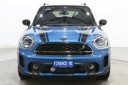 2022 MINI
                Countryman The Cooper SE MINI Yours