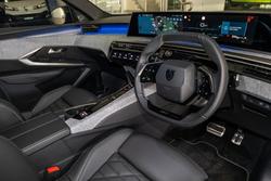 2025 Peugeot 3008 GT Premium Hybrid P64 MY25 Okenite White