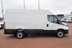 2022 Iveco Daily 35S14V