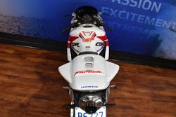 2004 Honda CBR1000RR (FIREBLADE) White