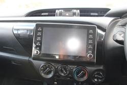 2021 Toyota Hilux SR