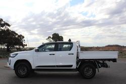 2021 Toyota Hilux SR