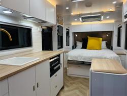 2025 Wonderland RV Amaroo 18Ft