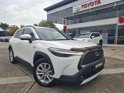 2022 Toyota
Corolla Cross GXL