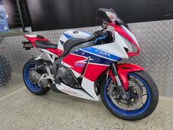2012 Honda CBR1000RR (FIREBLADE) RED