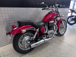 2014 Suzuki BOULEVARD S40 RED