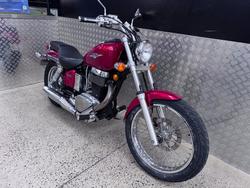 2014 Suzuki BOULEVARD S40 RED