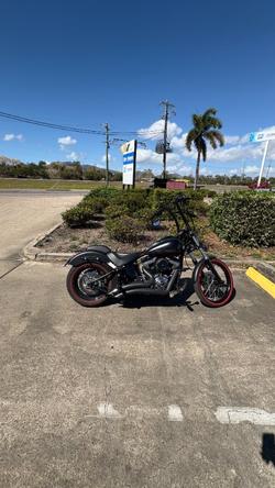 2012 Harley-davidson FXS BLACKLINE Black