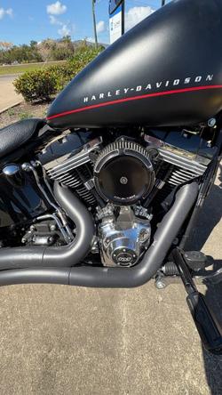 2012 Harley-davidson FXS BLACKLINE Black