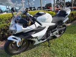 2024 CFMOTO 2024 Cf Moto 450CC 450SR-S NEBULA WHITE
