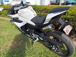 2024 CFMOTO 2024 Cf Moto 450CC 450SR-S NEBULA WHITE