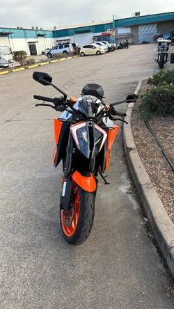 2022 Ktm 1290 SUPER DUKE R Orange