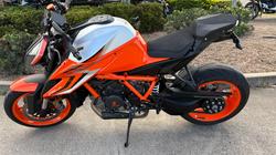 2022 Ktm 1290 SUPER DUKE R Orange