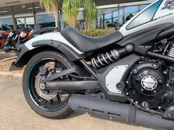 2022 Kawasaki VULCAN S SE White