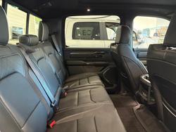 2025 RAM 1500 Limited Hurricane HO RamBox DT MY25 4X4 Dual Range Bright White