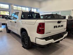 2025 RAM 1500 Limited Hurricane HO RamBox DT MY25 4X4 Dual Range Bright White