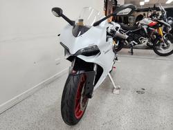 2015 DUCATI 899 PANIGALE White