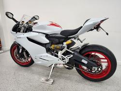 2015 DUCATI 899 PANIGALE White