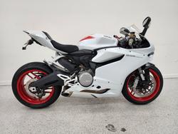 2015 DUCATI 899 PANIGALE White
