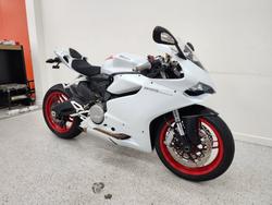 2015 DUCATI 899 PANIGALE White
