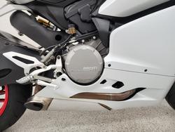 2015 DUCATI 899 PANIGALE White