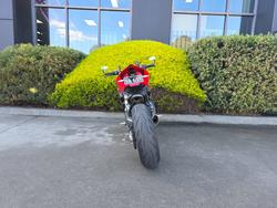 2023 DUCATI STREETFIGHTER V2 Red