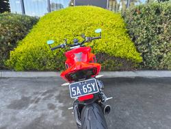 2023 DUCATI STREETFIGHTER V2 Red