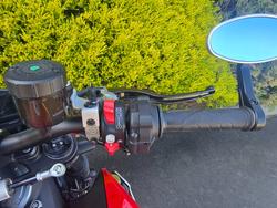 2023 DUCATI STREETFIGHTER V2 Red