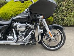 2018 HARLEY-DAVIDSON FLTRX ROAD GLIDE Black