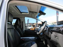 2022 Hyundai STARIA Highlander