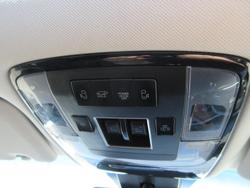 2022 Hyundai STARIA Highlander