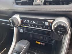 2024 Toyota RAV4 GXL