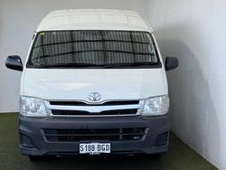 2011 Toyota Hiace Commuter
