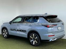 2025 Mitsubishi
                Outlander Aspire