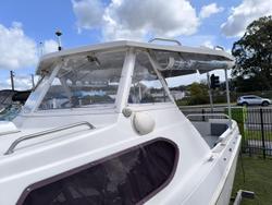 2015 DELTACRAFT Half Cabin Cruiser