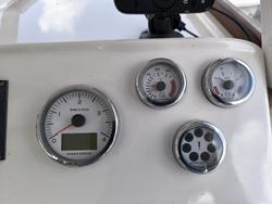 2015 DELTACRAFT Half Cabin Cruiser