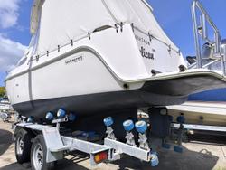 2015 DELTACRAFT Half Cabin Cruiser