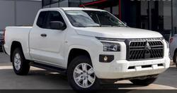 2025 Mitsubishi Triton Triton GLX 2.4L D 6AT 4X4 CC