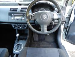 2009 Suzuki Swift RS415 White