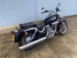 2015 Suzuki VL250 (LC250 INTRUDER) BLACK
