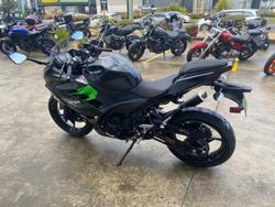 2023 Kawasaki NINJA 400 Grey