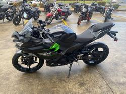 2023 Kawasaki NINJA 400 Grey