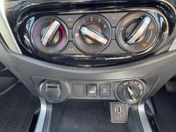 2023 Nissan Navara SL D23 MY23 4X4 Dual Range Solid White