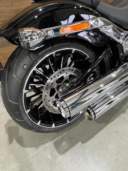 2025 Harley-Davidson Breakout 117 (FXBR) Softail Black