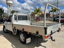 2021 Mahindra PIK-UP S6+ 4x2 Arctic White