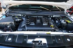 2019 Volkswagen Amarok TDI580 Highline Black 2H MY20 4X4 Constant Candy White