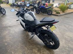 2017 Yamaha YZF-R3 White
