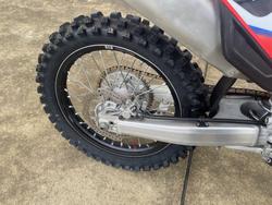 2023 Honda CRF250R Red